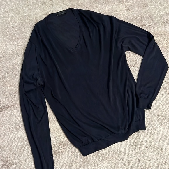 NAVY PRADA PULLOVER SWEATEE - Picture 1 of 7